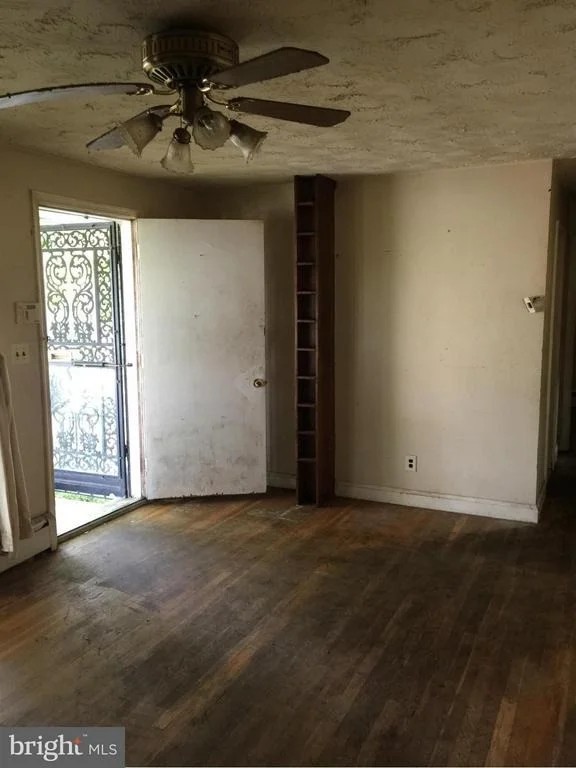 Photo of 8615 DOVEDALE ROAD