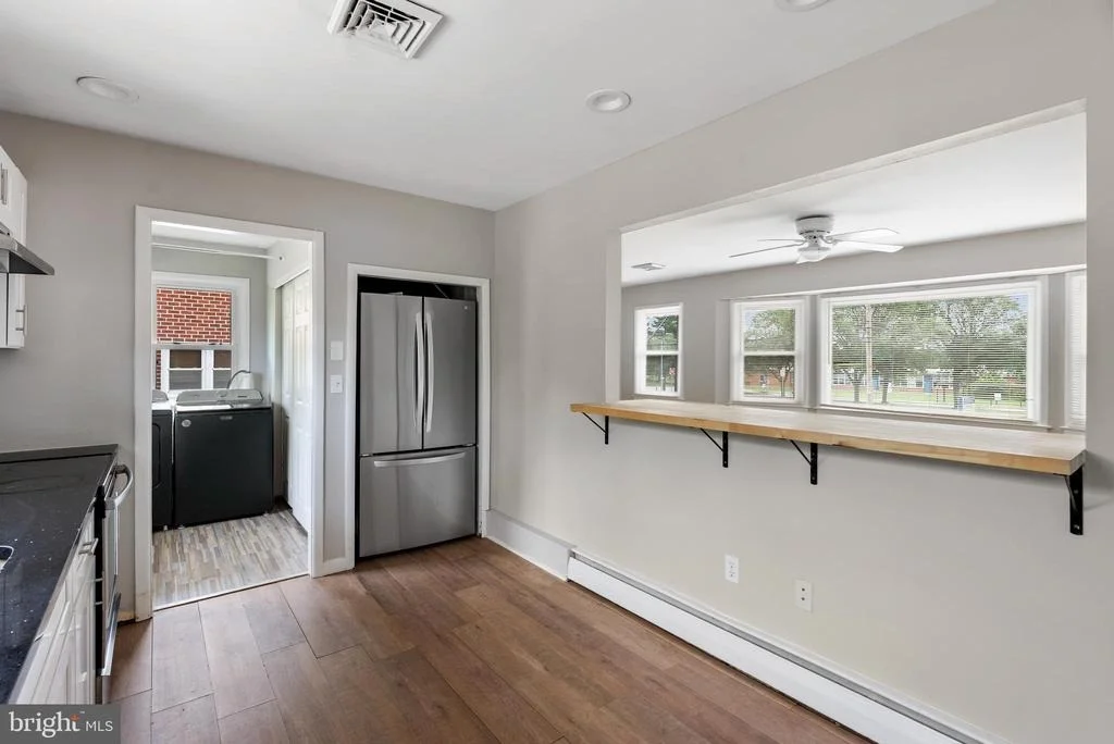 Photo of 816 PROVIDENCE ROAD