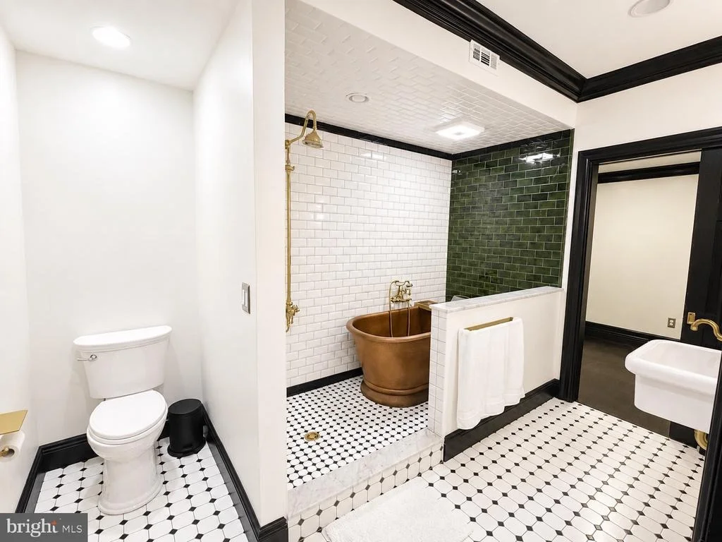 Photo of 1225 MIDDLE RIVER ROAD