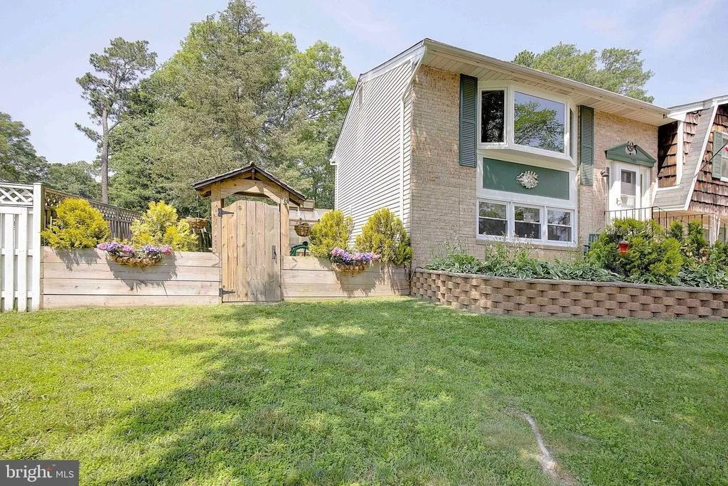 Photo of 2902 SANDWICH DRIVE