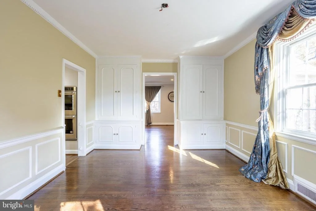 Photo of 3306 LABYRINTH ROAD