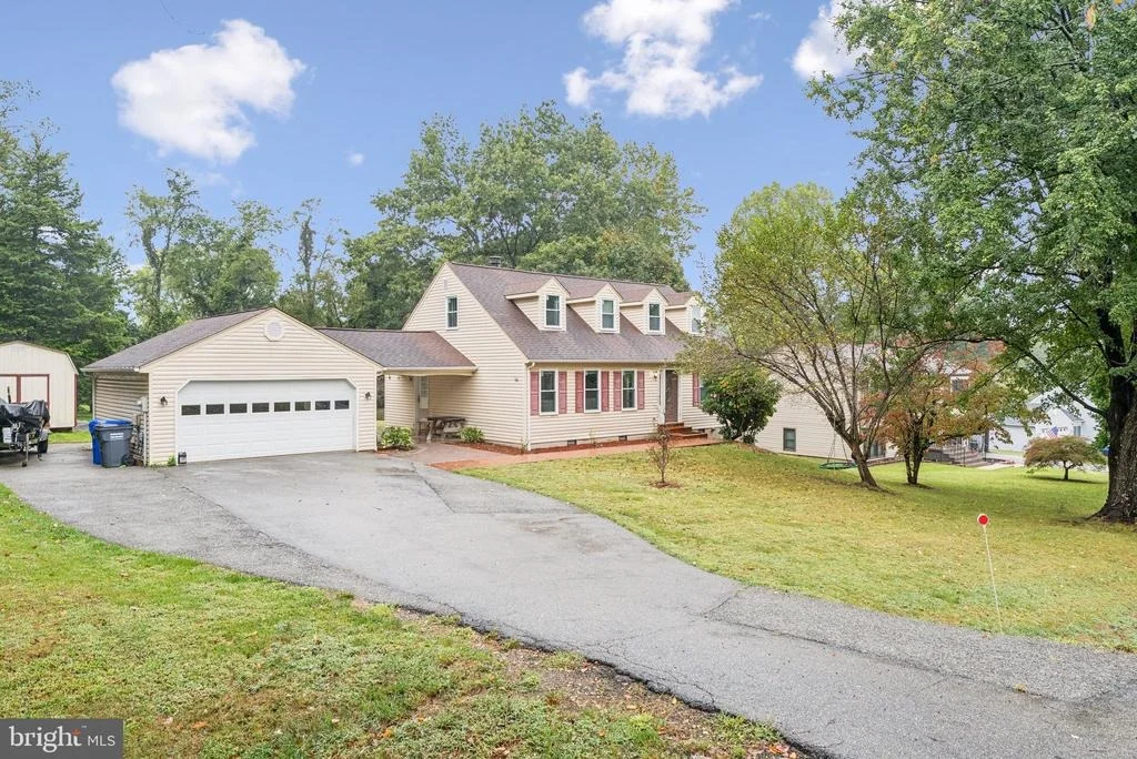 Photo of 2577 LAUREL BRANCH DRIVE