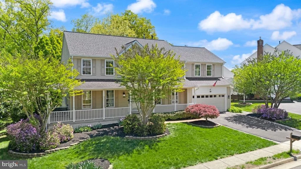 Photo of 817 KENNETH PLACE SE