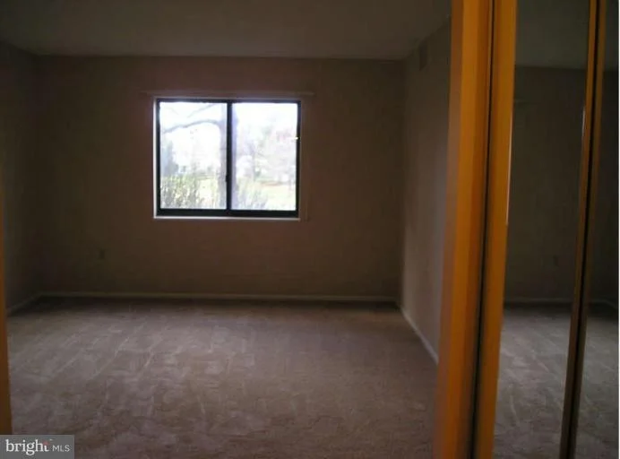 Photo of Unit 1114 at 15101 INTERLACHEN DRIVE