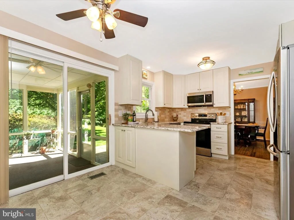 Photo of 10808 MIDDLEBORO DRIVE