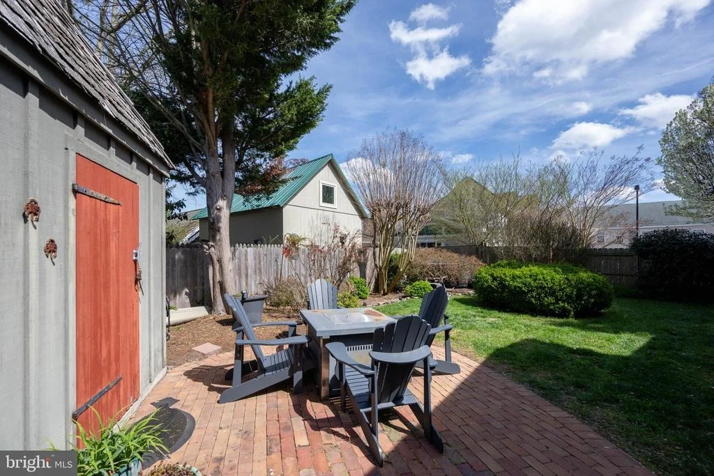 Photo of 211 W 4TH STREET