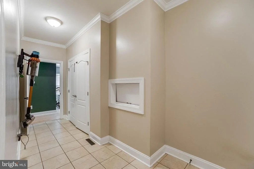 Photo of 33015 FOREST KNOLL DRIVE