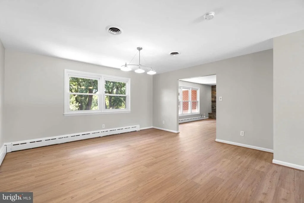 Photo of 18015 MUNCASTER ROAD