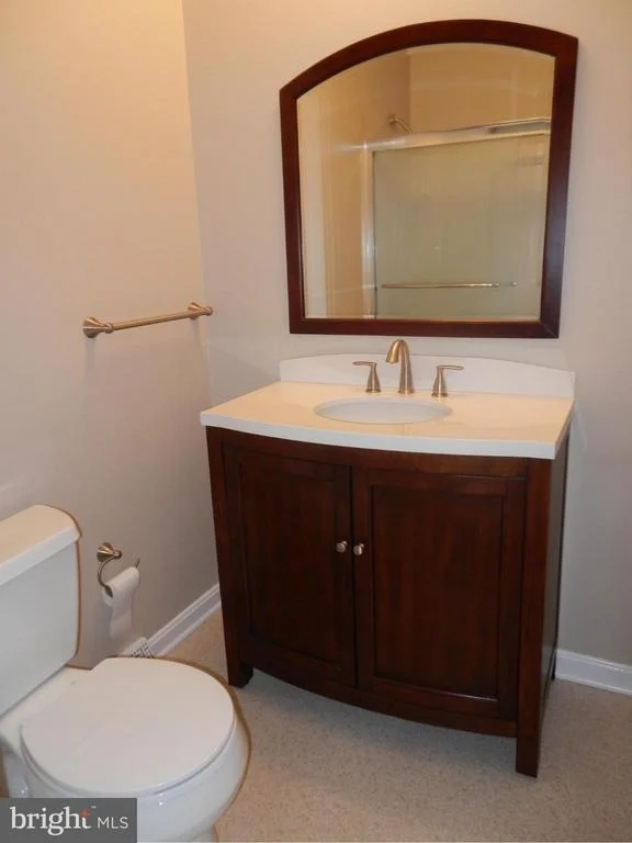 Photo of 45286 BAREFOOT DRIVE