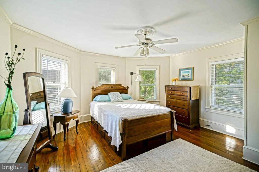 Photo of 111 KINGS HIGHWAY