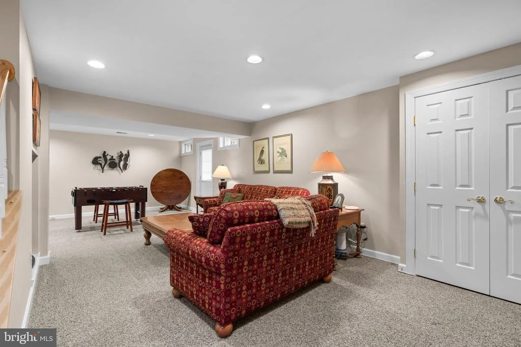 Photo of 17702 GLOBE THEATRE DRIVE