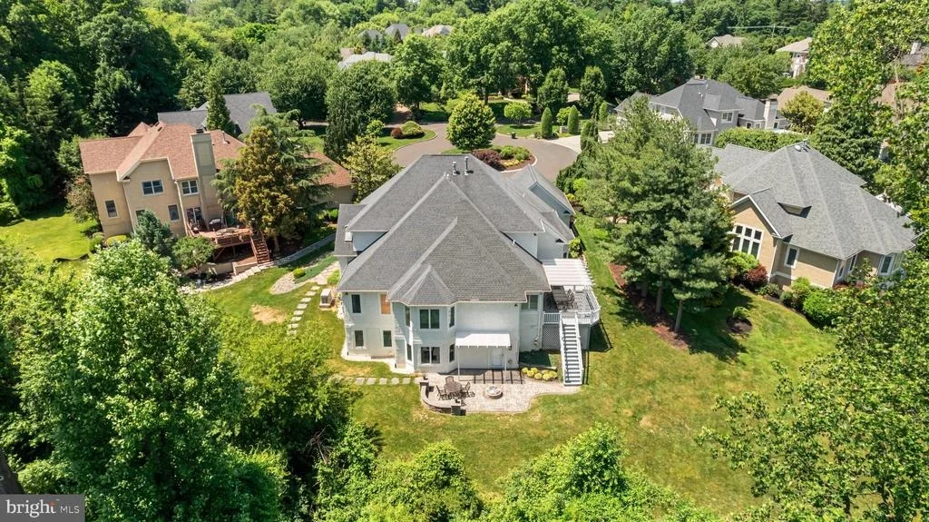 Photo of 920 PINE VALLEY