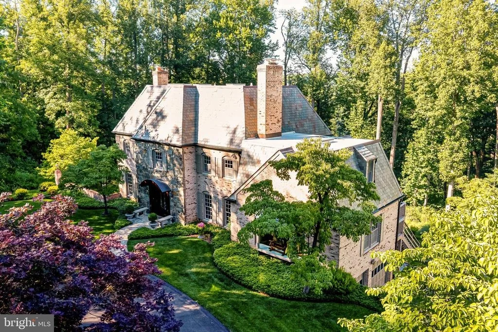 Photo of 7018 GREEN OAK DRIVE