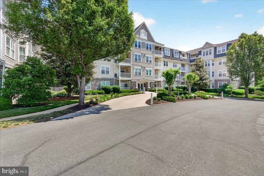 Photo of Unit 103 at 2500 WATERSIDE DRIVE