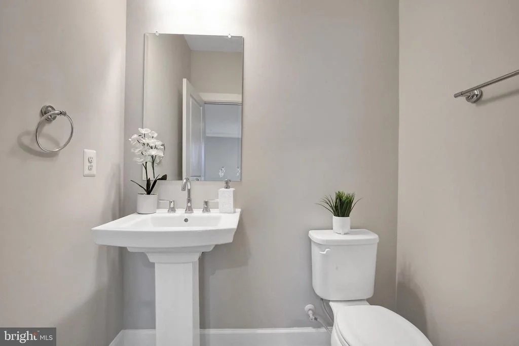 Photo of 7949 LAWNDALE CIRCLE