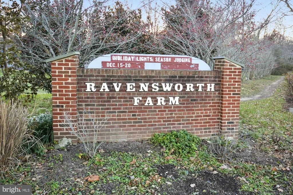 Photo of 5406 NUTTING DRIVE