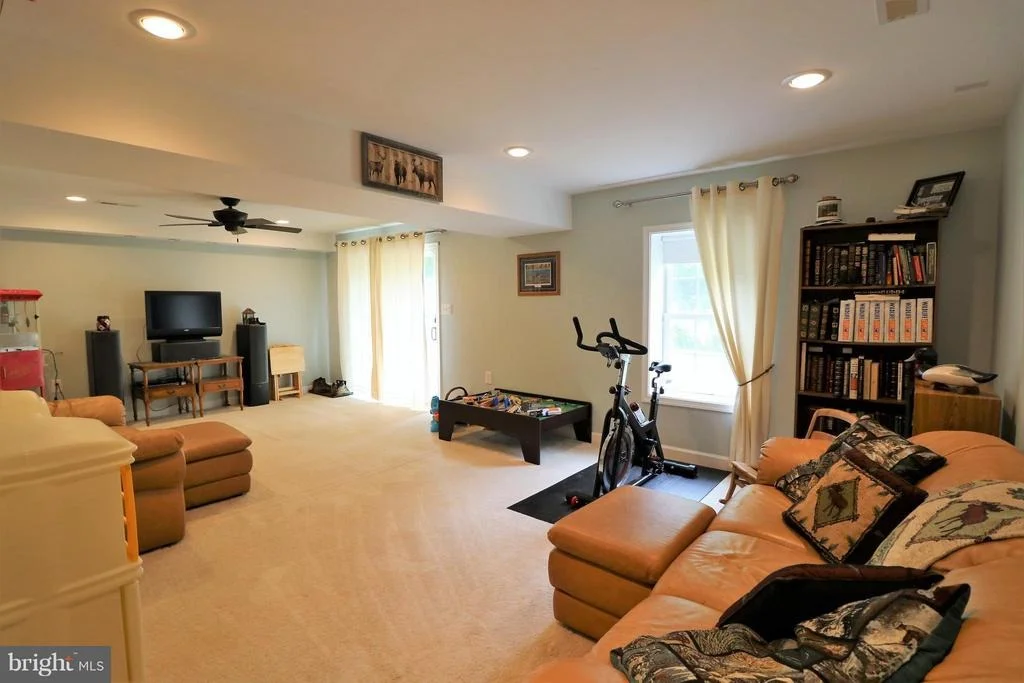 Photo of 4690 YOUNG ROAD