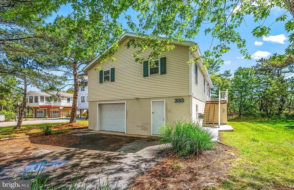 Photo of 333 SANDPIPER DRIVE