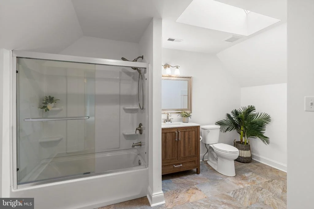 Photo of 1301 HENNESSY TERRACE
