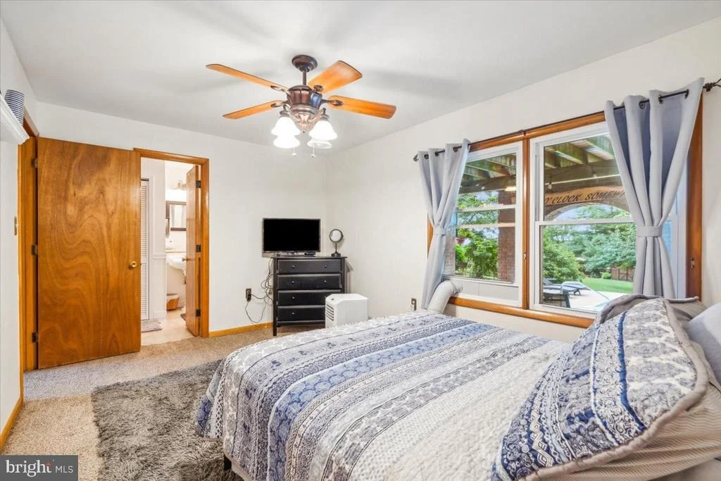 Photo of 11587 LIBERTY OAK DRIVE