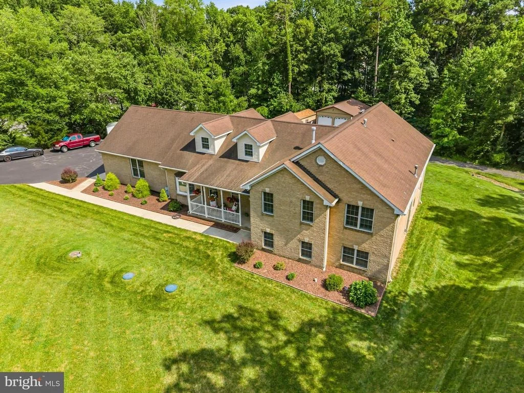 Photo of 11901 DUCKETTOWN ROAD