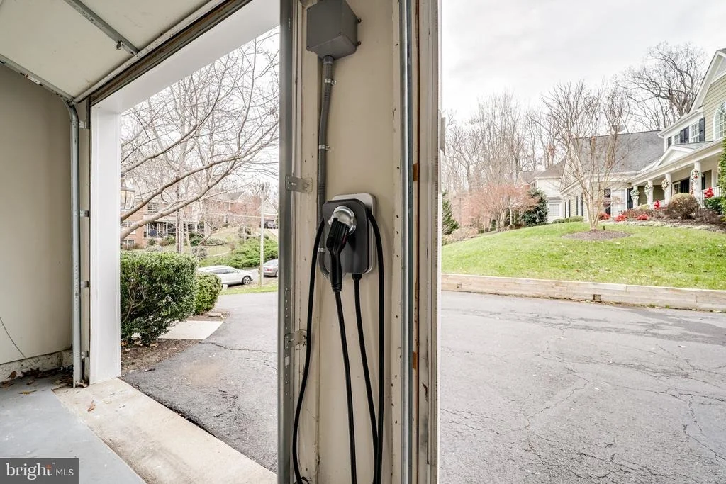 Photo of 4300 UPLAND DRIVE