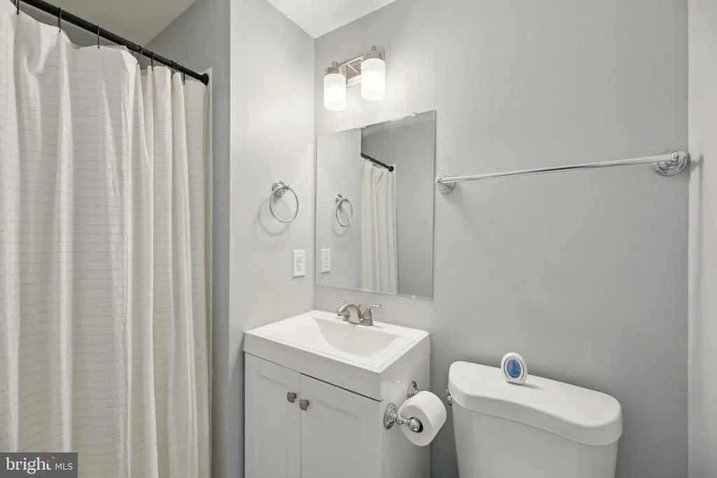 Photo of 1844 MILLSTREAM DRIVE