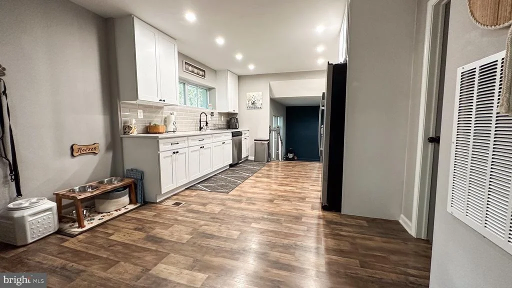 Photo of 303 GREEN DRIVE
