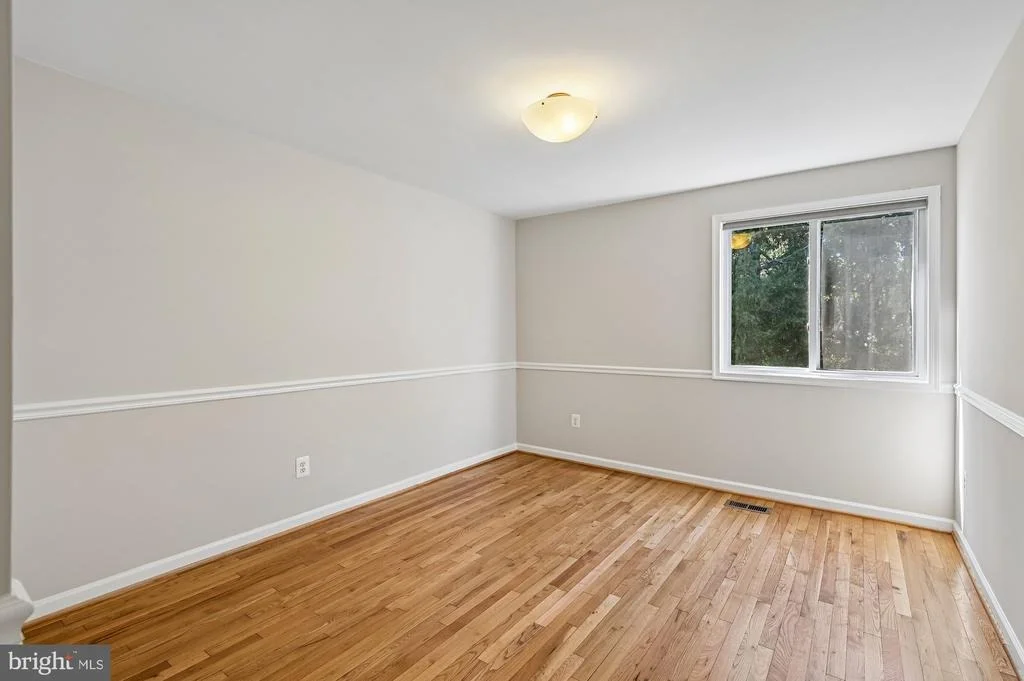 Photo of 5106 THUNDER HILL ROAD