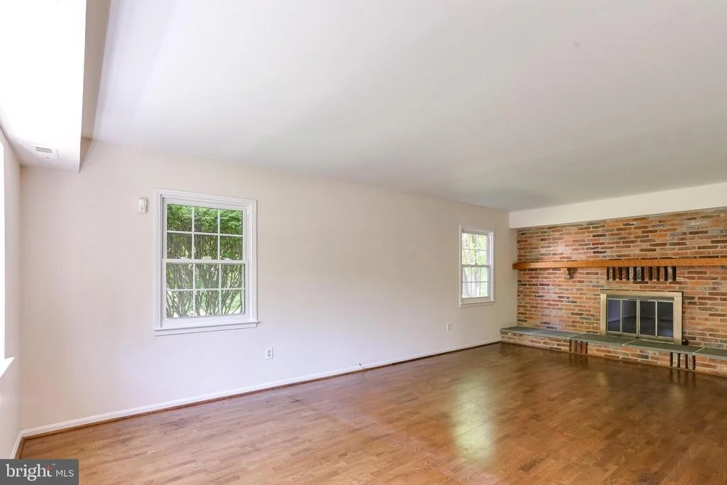 Photo of 13404 BINGHAM COURT