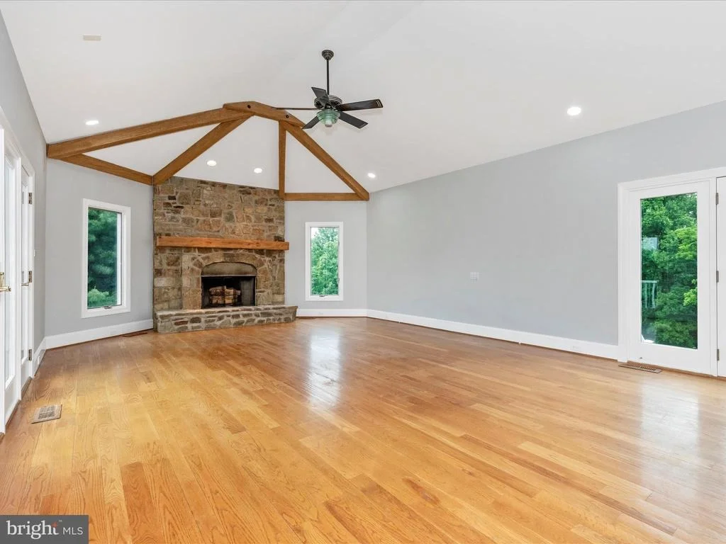 Photo of 17400 RYEFIELD COURT