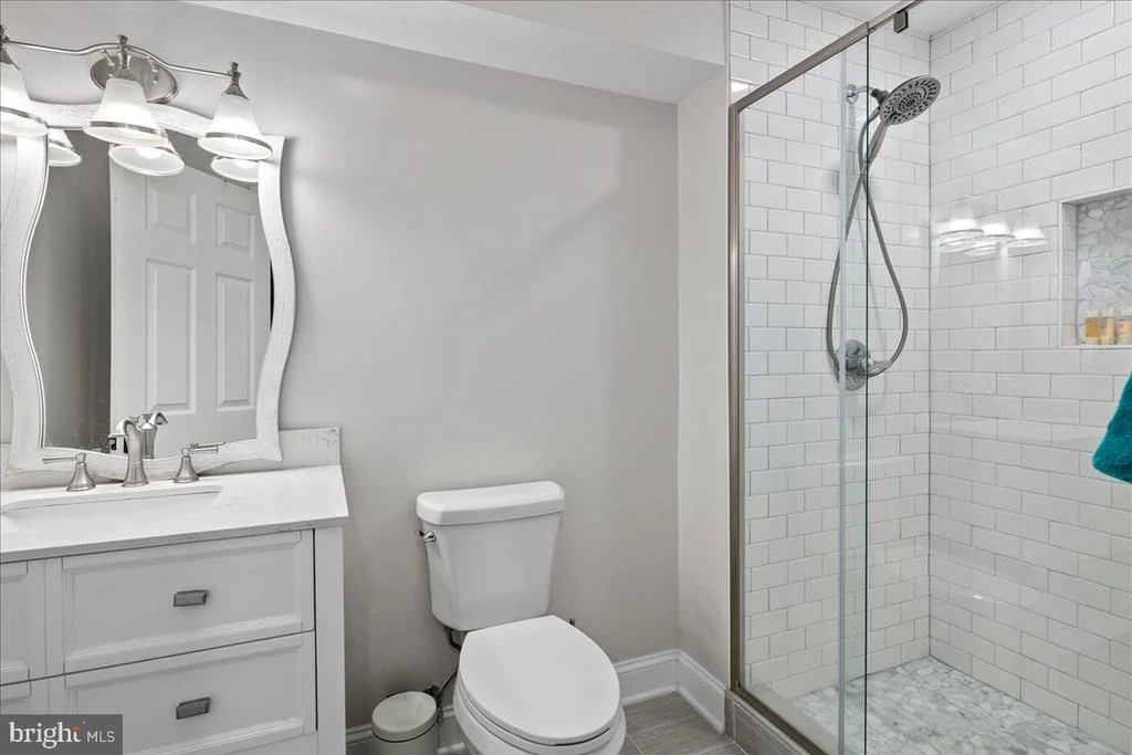 Photo of 9426 MOUNT VERNON CIRCLE