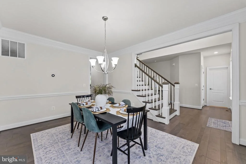 Photo of 23754 KILKERRAN DRIVE