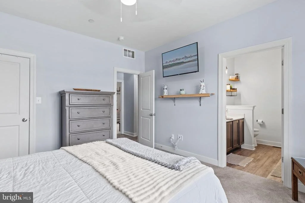 Photo of 145 REGULATOR DRIVE N