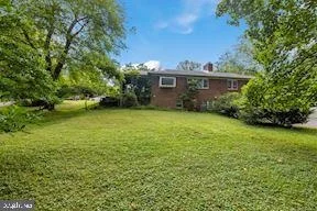Photo of 321 SOUTHWEST DRIVE