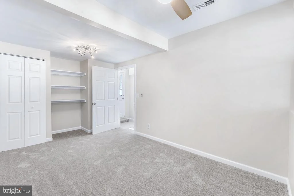 Photo of 6015 FOREST ROAD