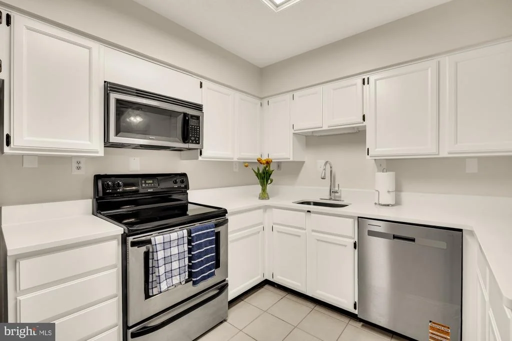 Photo of Unit 430 at 3117 PATRICK HENRY DRIVE