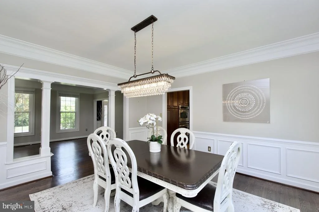 Photo of 5495 ASHLEIGH ROAD