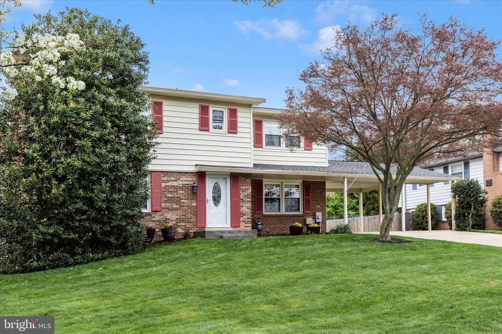 Photo of 3 PAVILION DRIVE