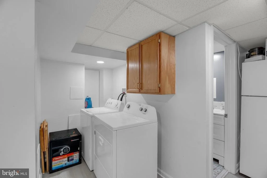 Photo of 4320 IVY GLEN ROAD