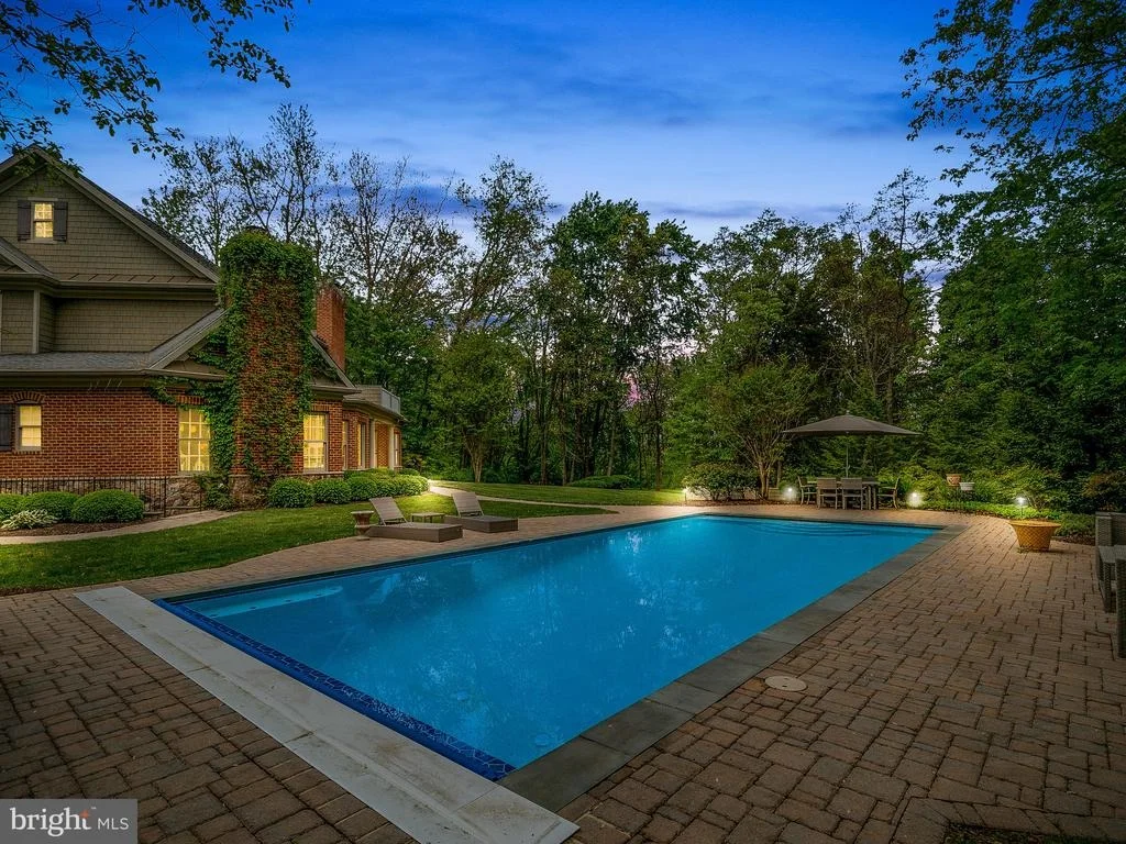 Photo of 21001 DELTA DRIVE