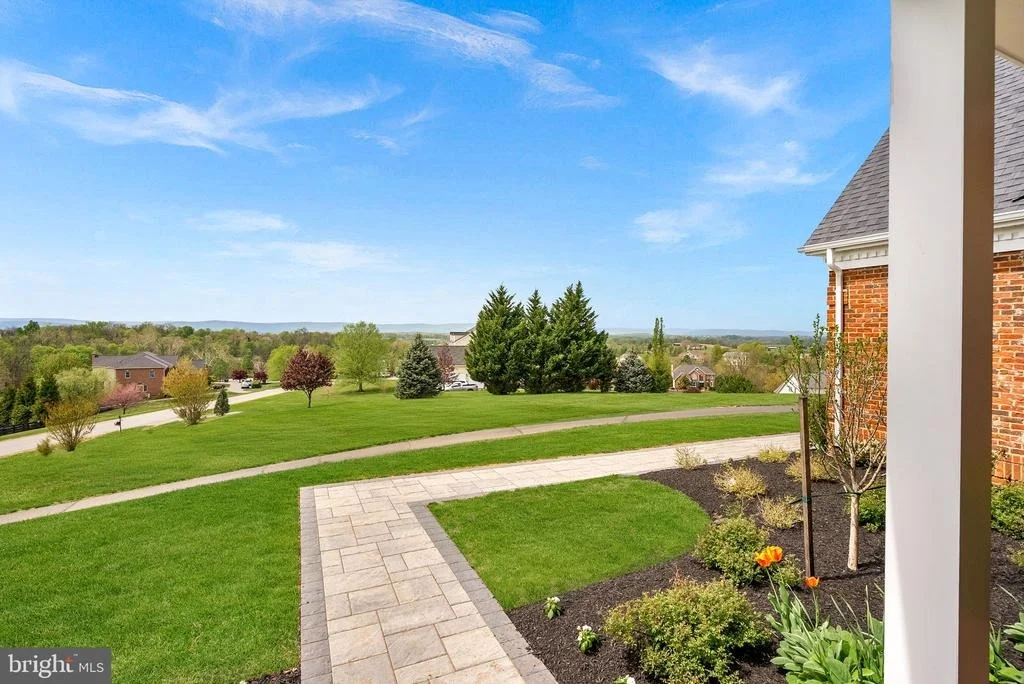 Photo of 15064 BARLOW DRIVE