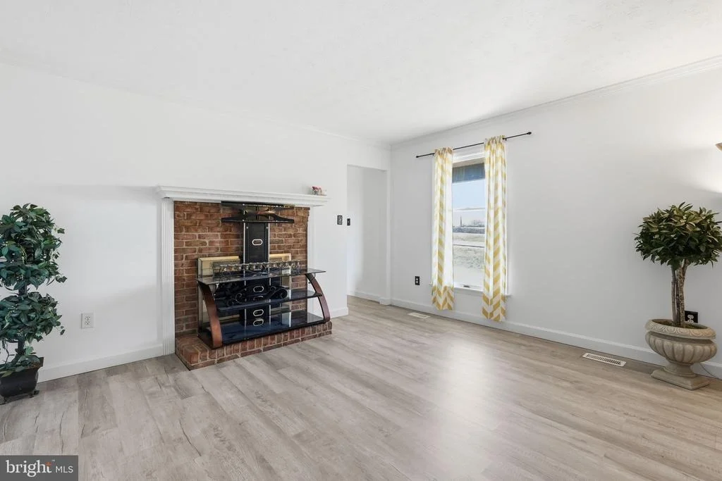 Photo of 2723 FAIRGROUND ROAD