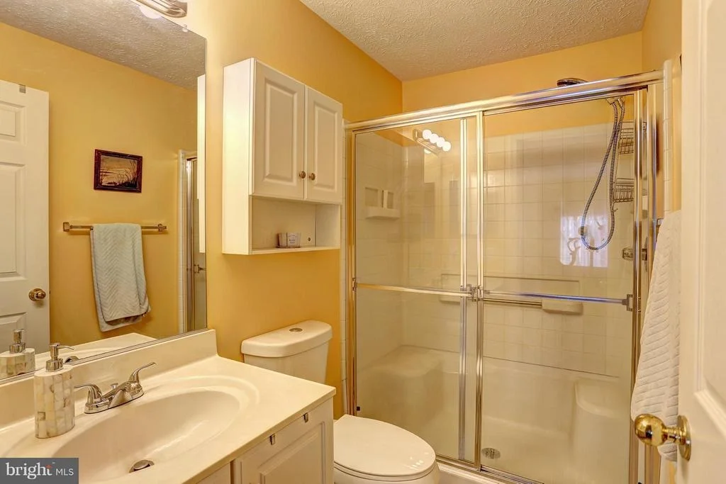 Photo of Unit 12 at 2002 PHILLIPS TERRACE