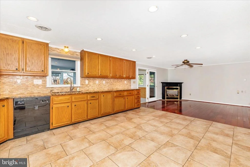 Photo of 7002 SPRINGDALE LANE
