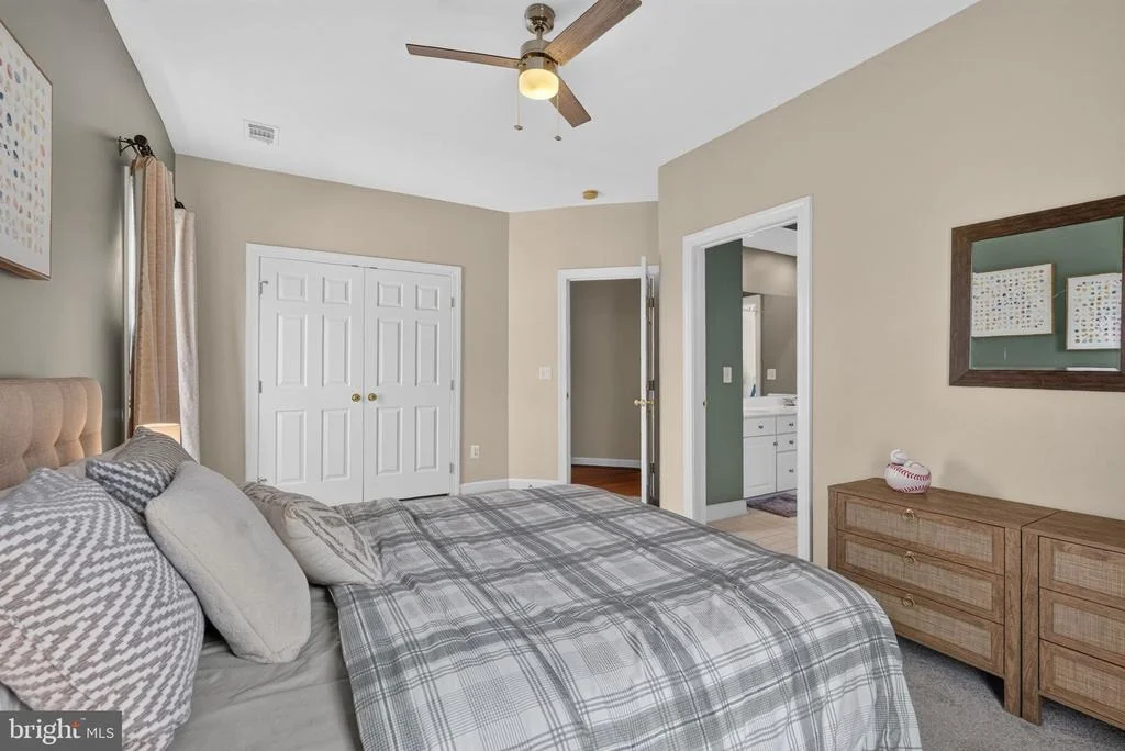 Photo of 6518 DEBHILL LANE