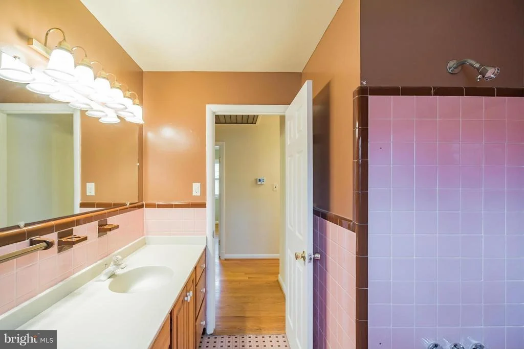 Photo of 10205 RUSTIC LANE