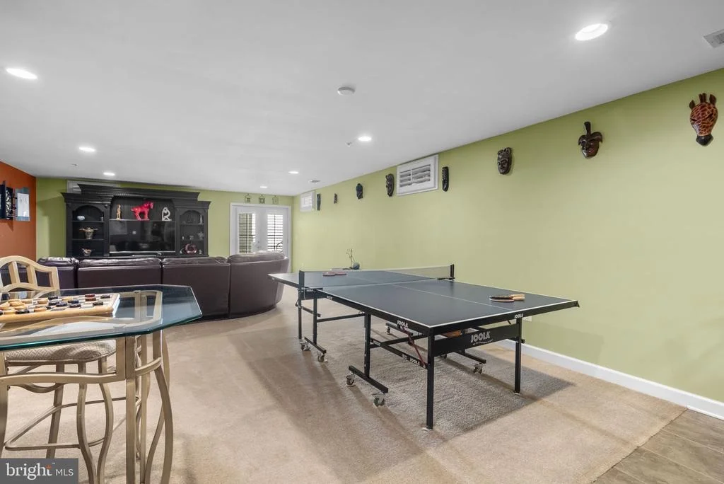 Photo of 7239 WINDSOR LANE
