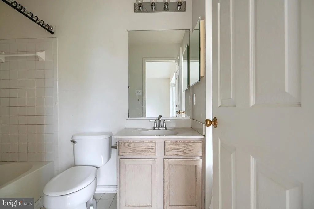 Photo of 2825 CUNNINGHAM DRIVE