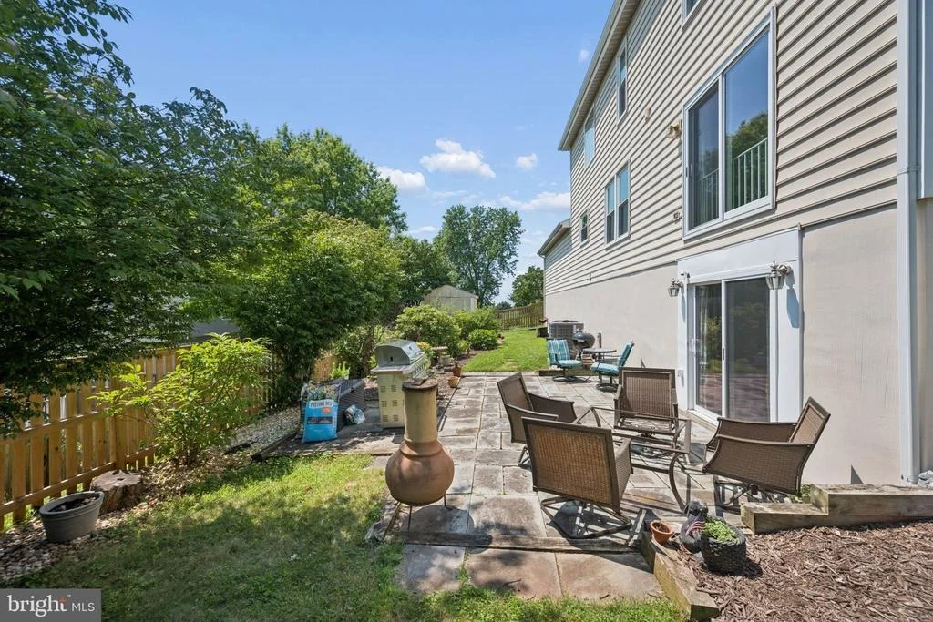 Photo of 6305 DERBY CIRCLE